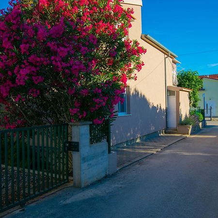 Apartments Anita Frane Vodice Exterior photo